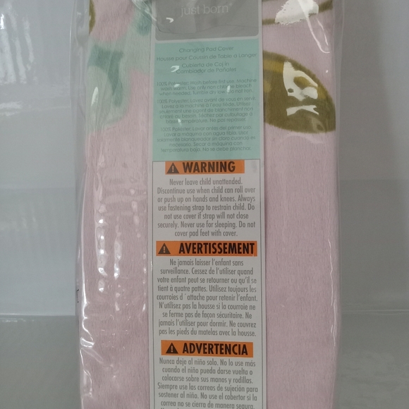 GERBER: Just Born by One World Collection Baby Changing Pad Cover - Nursery - Picture 3 of 4